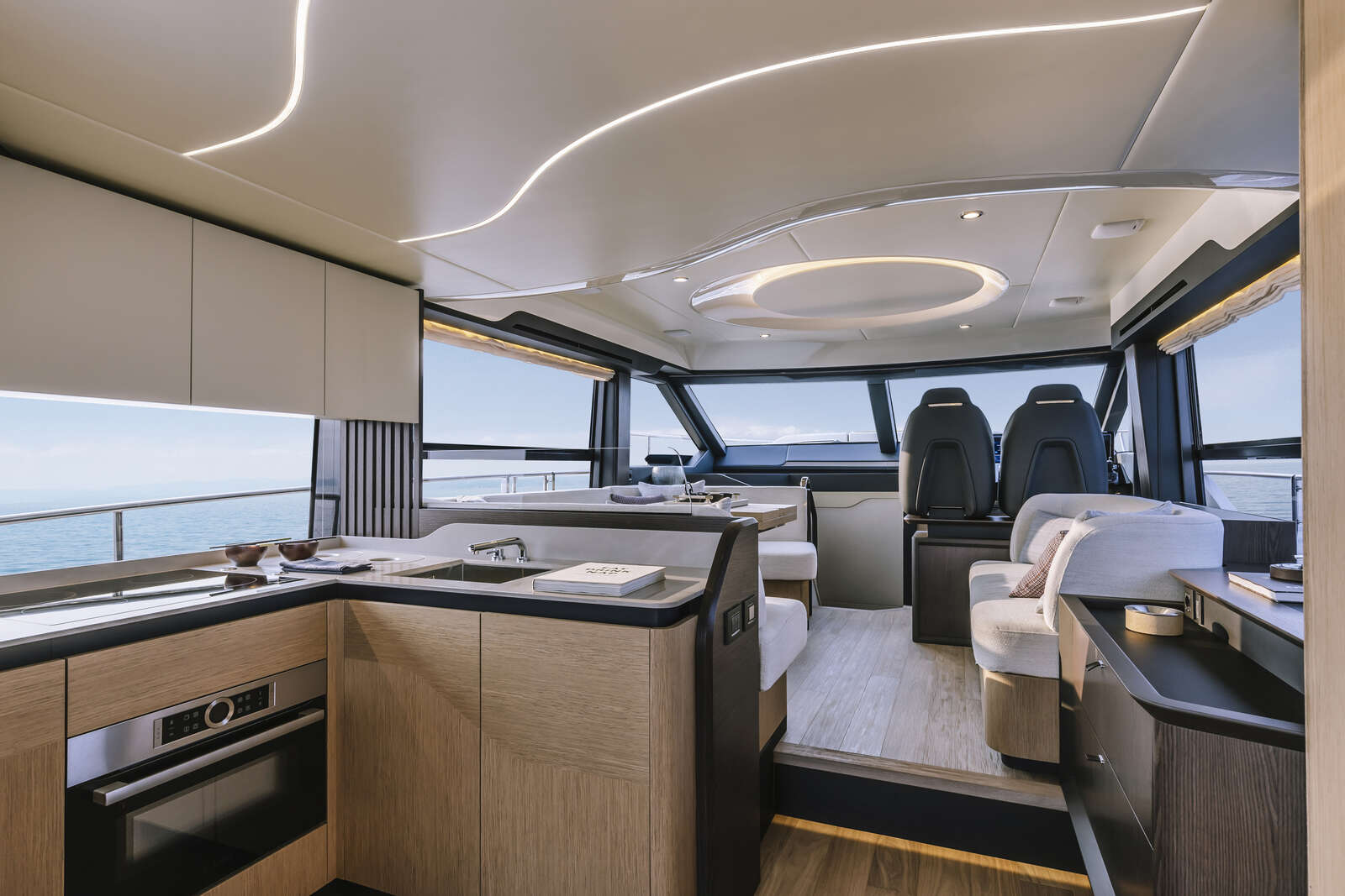 Absolute 52 FLY interior