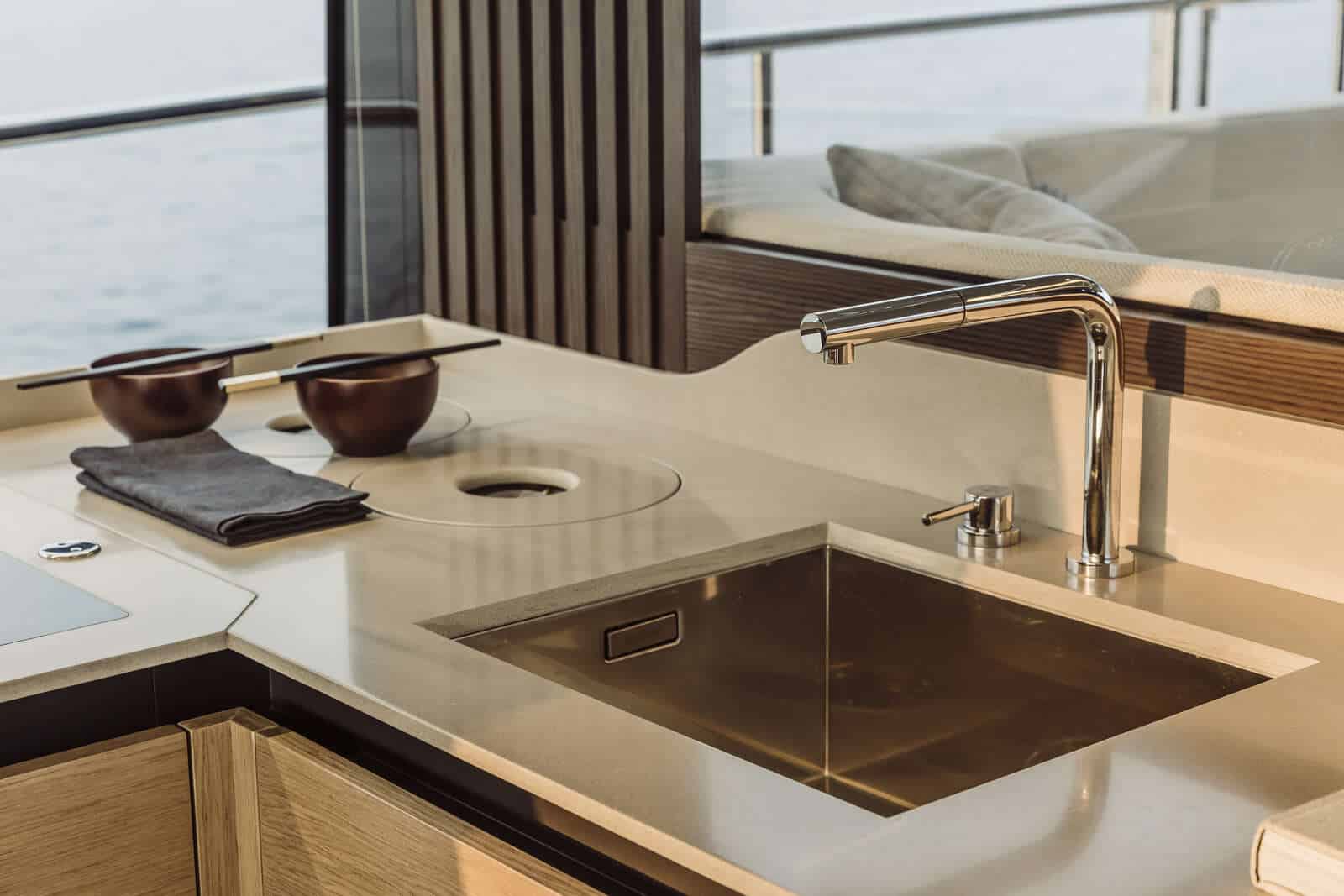 Absolute 52 FLY interior