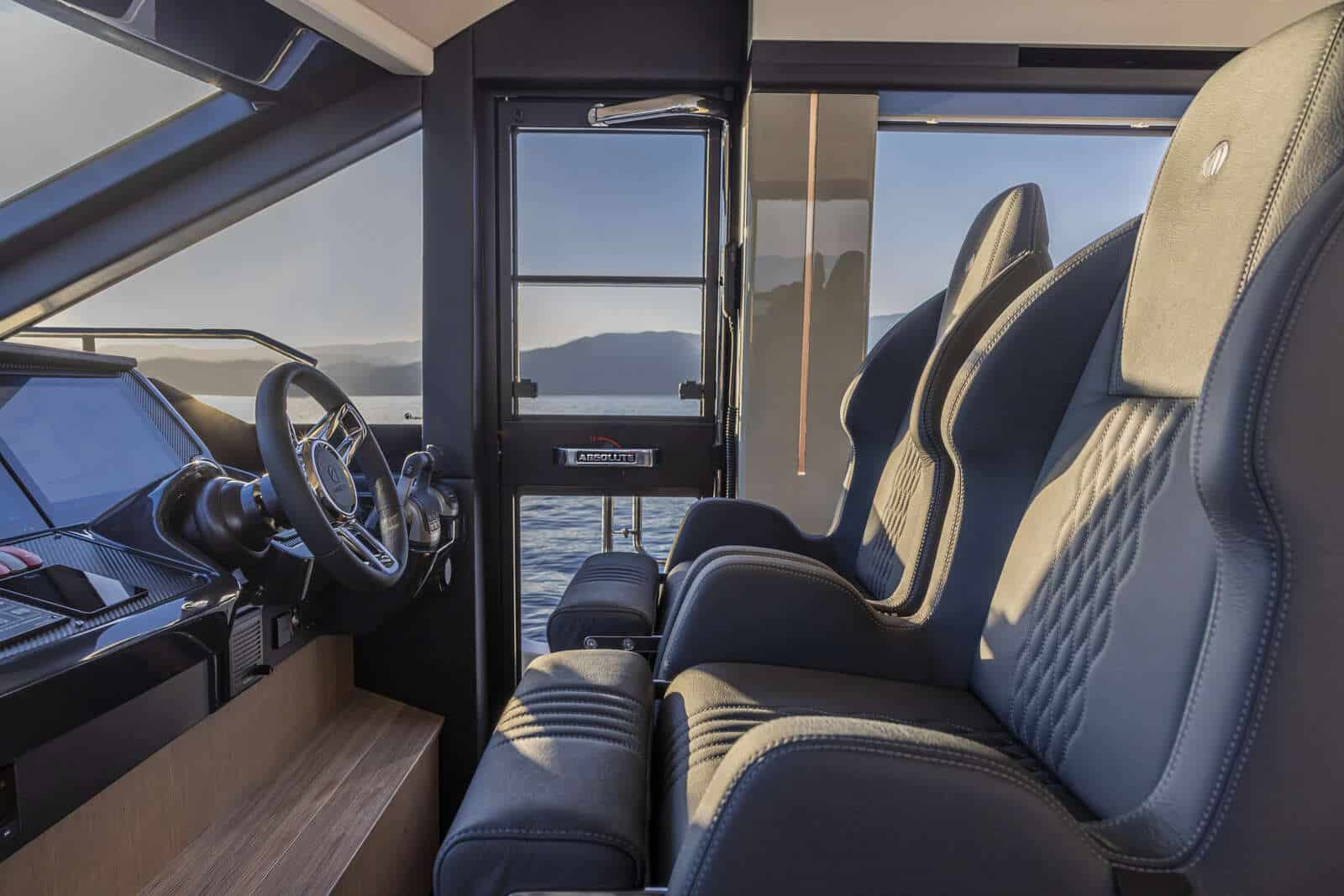 Absolute 56 FLY interior